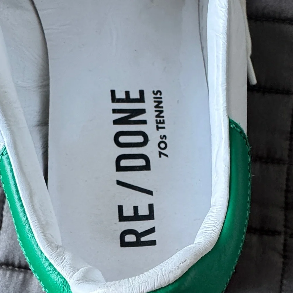 Re/Done 70’s Tennis Sneakers with Green Accents Size US 9 & EU 39